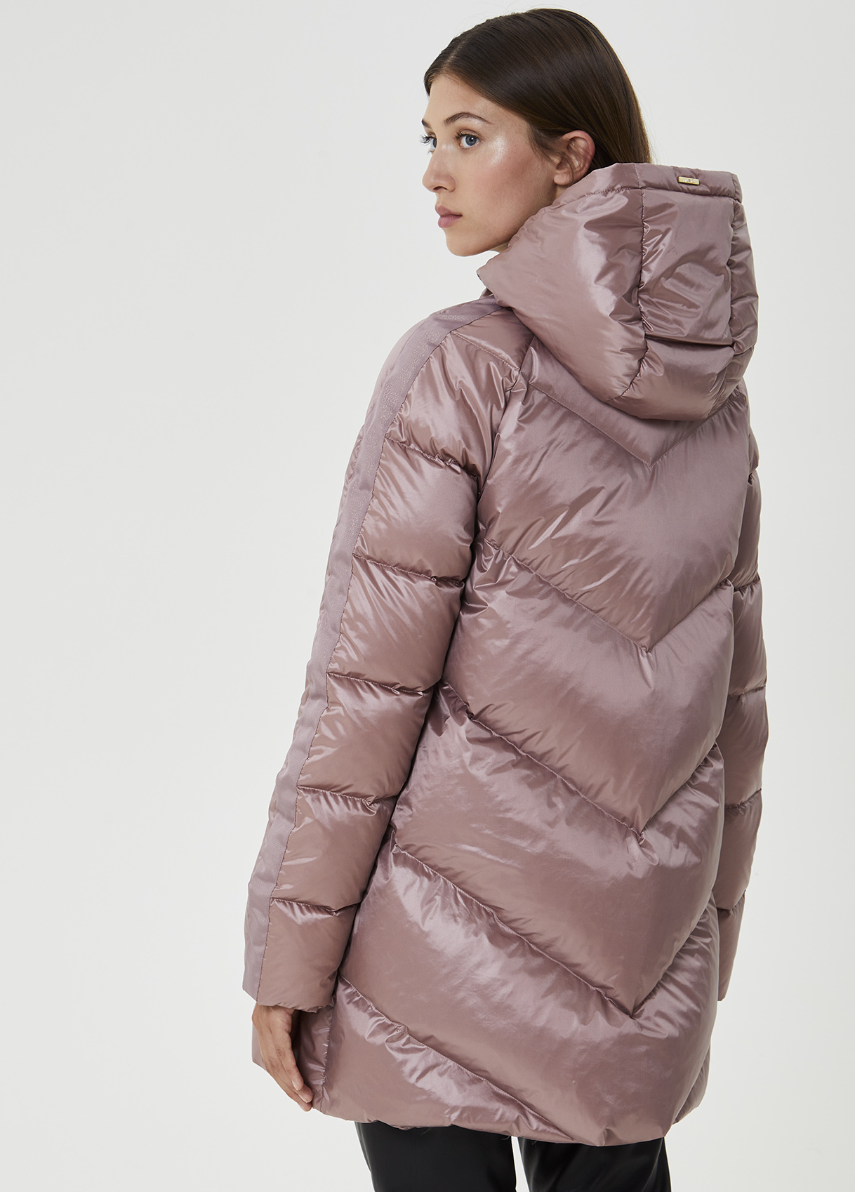 Long quilted down jacket with gemstones